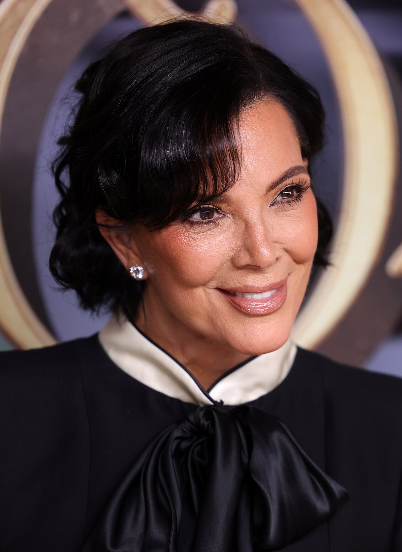 Kris Jenner, portrait via Wikimedia Commons (CC BY-SA 3.0)